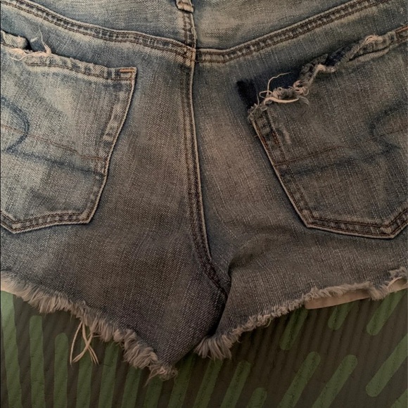 Amerhcan Eagle Jean Shorts - Picture 6 of 6